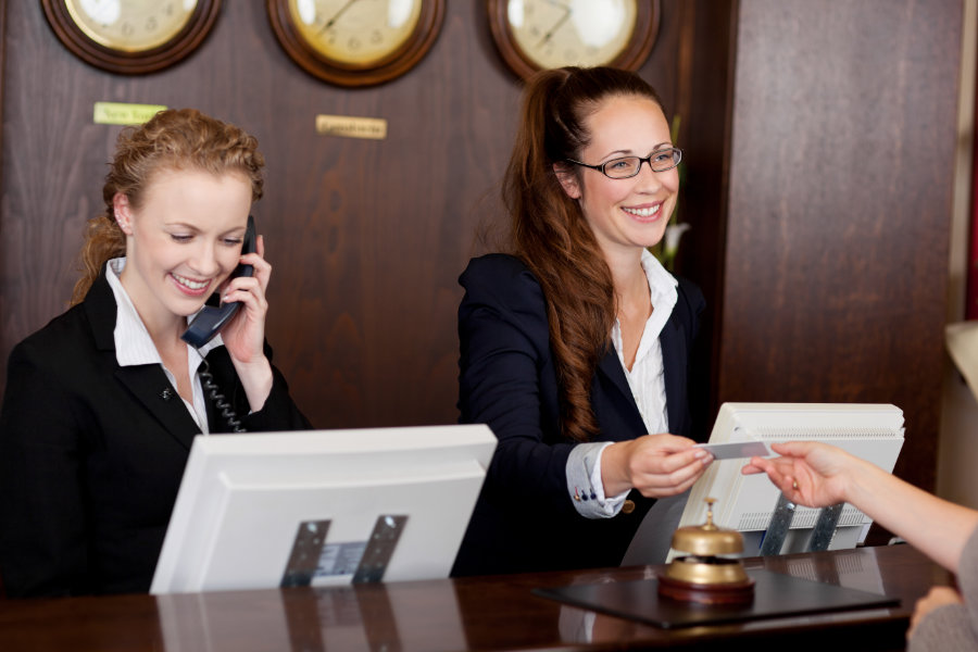 Customer service training suitable for hotel staff